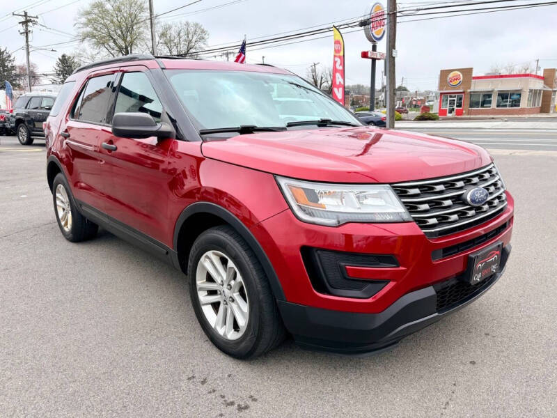 2017 Ford Explorer