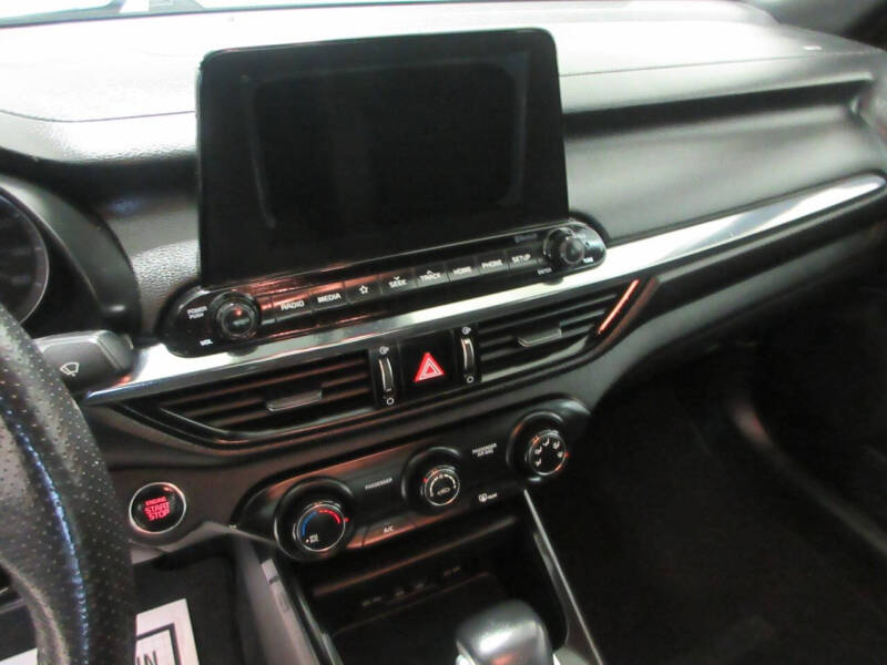 2020 Kia Forte GT Line