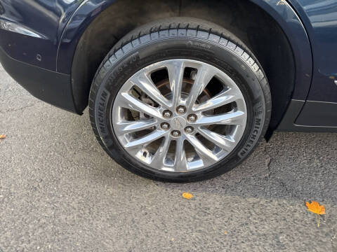 2017 Cadillac XT5 Platinum