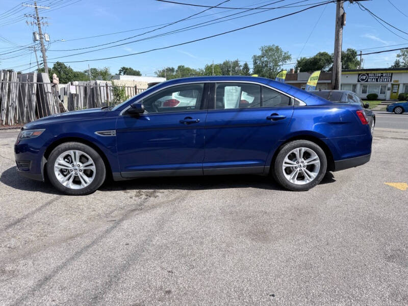 2015 Ford Taurus SEL