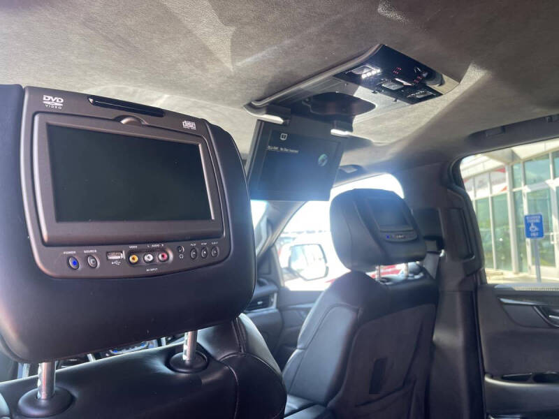 2019 Cadillac Escalade Platinum