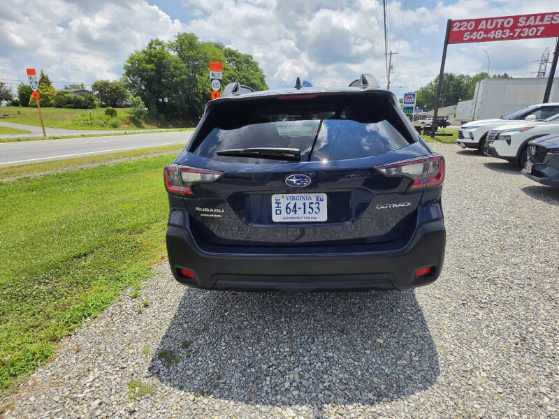 2025 Subaru Outback Premium