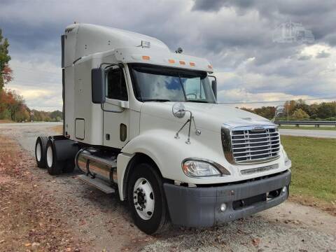 2007 Freightliner Columbia 120 for sale at Vehicle Network - Allied Truck and Trailer Sales in Madison NC