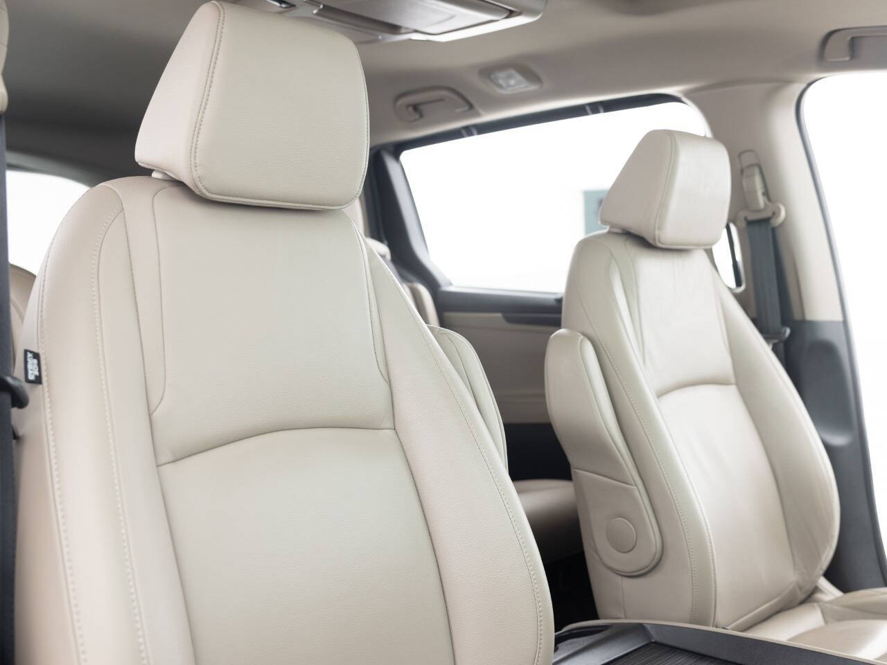 Used Car 2019 Honda Odyssey  Ex L W/navi W/res 4dr Mini Van And Res For Sale Under $20,000 In Coal City, Illinois