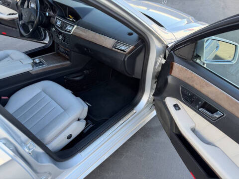 2011 Mercedes-Benz E-Class