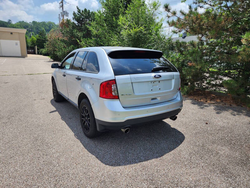 2013 Ford Edge SE