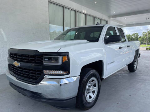 2017 Chevrolet Silverado 1500 for sale at Powerhouse Automotive in Tampa FL