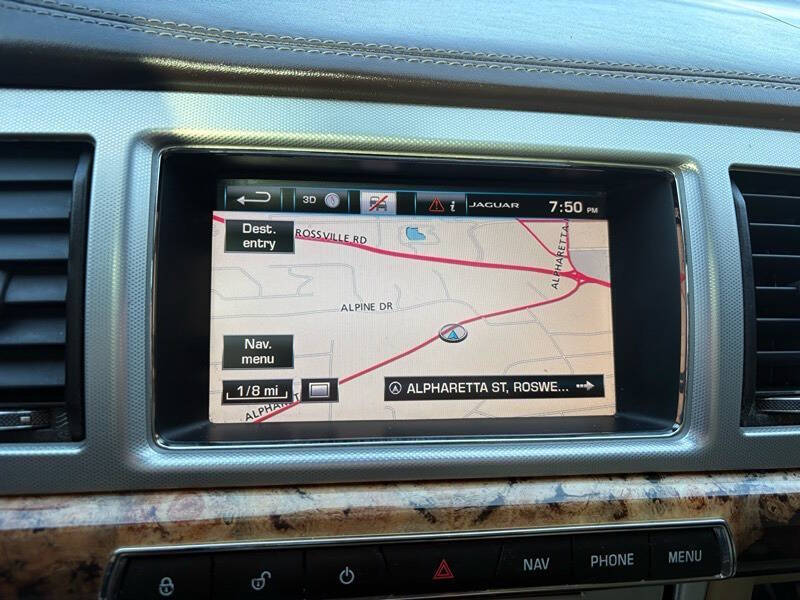 2015 Jaguar XF 3.0 Sport