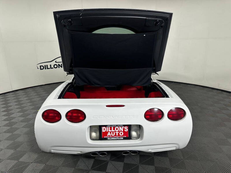 2004 Chevrolet Corvette