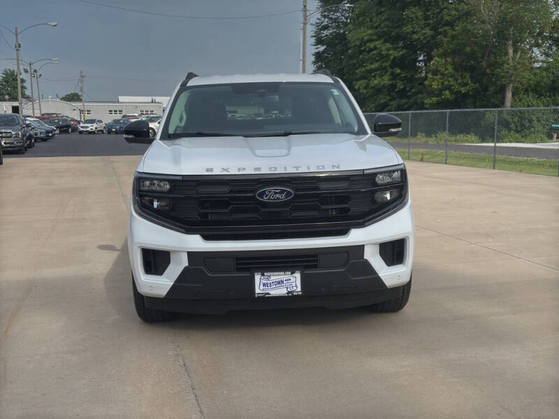2026 Ford Expedition MAX Active