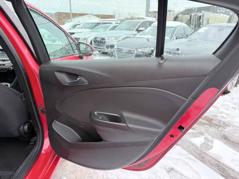 2017 Chevrolet Cruze LS Auto