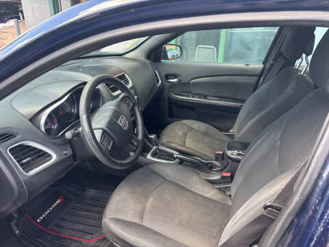 2014 Dodge Avenger SE