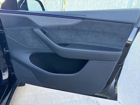 2026 Tesla Model Y Premium