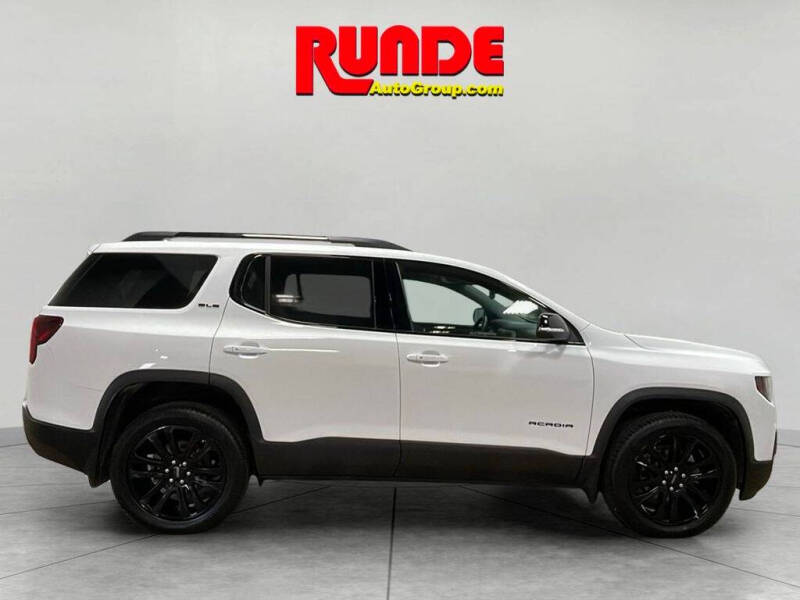 2023 GMC Acadia