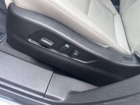 2019 Cadillac XT4 Luxury