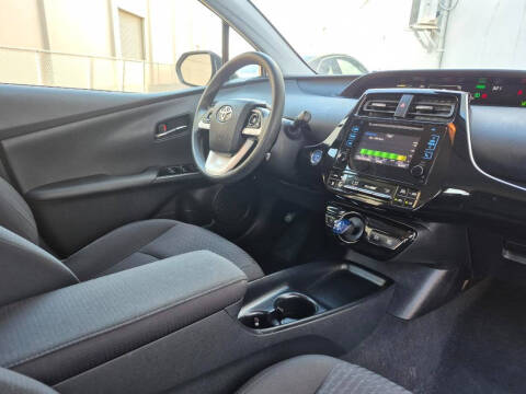 2017 Toyota Prius Two