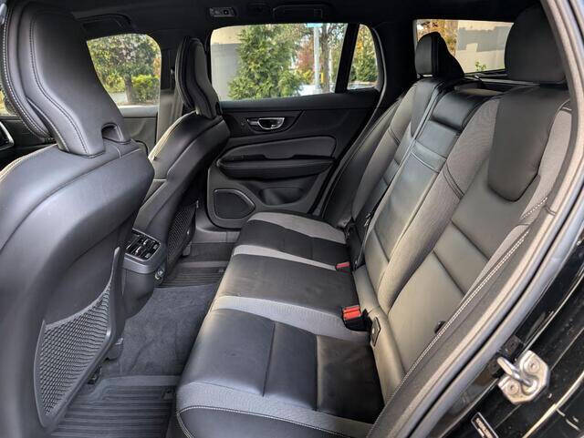 2020 Volvo V60 T5 R-Design