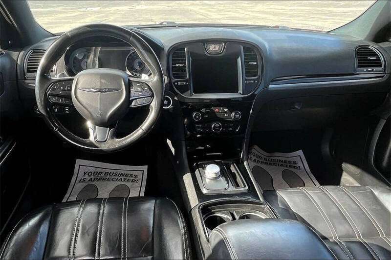 2019 Chrysler 300 S