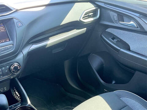 2023 Chevrolet TrailBlazer LS