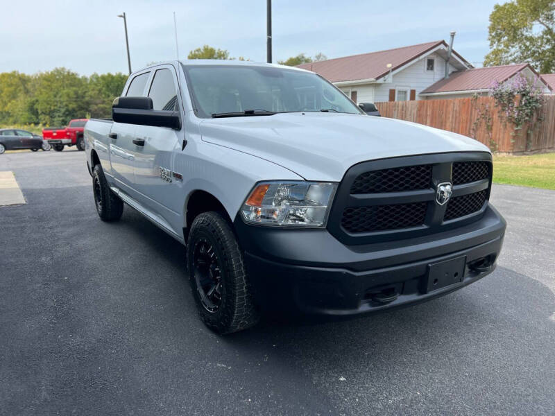 2016 RAM Ram 1500 Pickup Tradesman photo 4