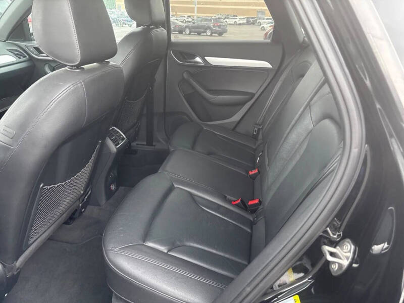2016 Audi Q3 2.0T Premium Plus