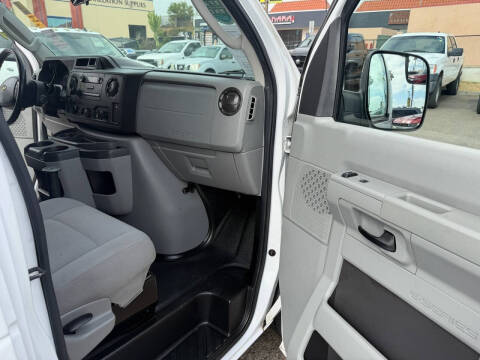 2013 Ford E-Series E-150