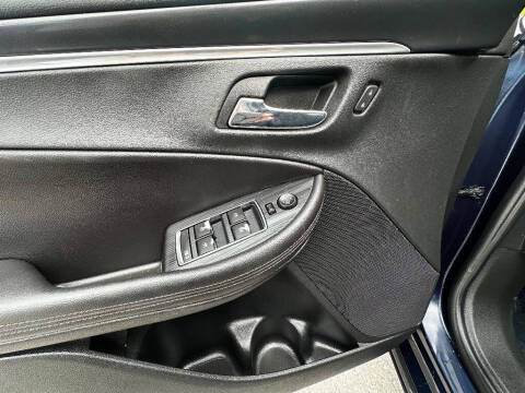 2017 Chevrolet Impala LT