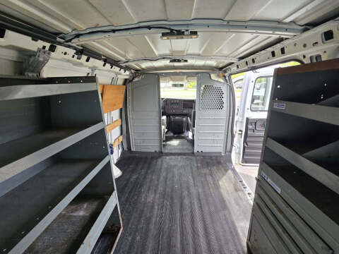 2015 GMC Savana 2500