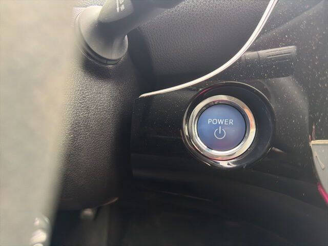2020 Toyota Prius LE