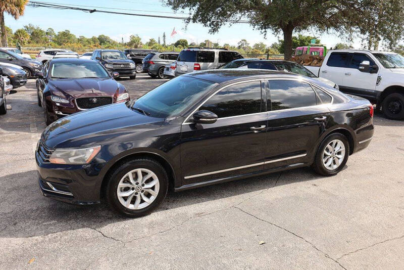 2017 Volkswagen Passat 1.8T S