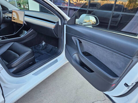 2019 Tesla Model 3 Long Range