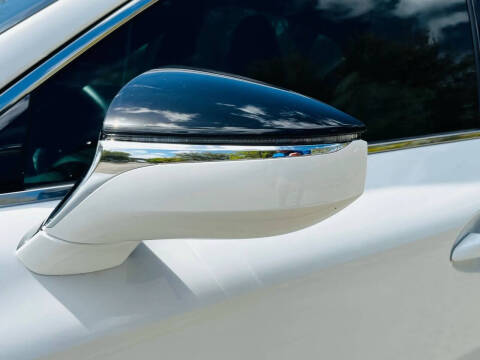 2024 Lexus IS 350 F SPORT Design