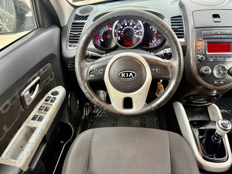 2012 Kia Soul +
