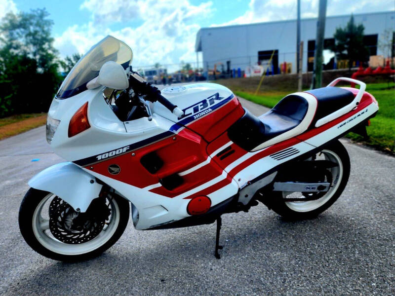 1990 Honda CBR1000F