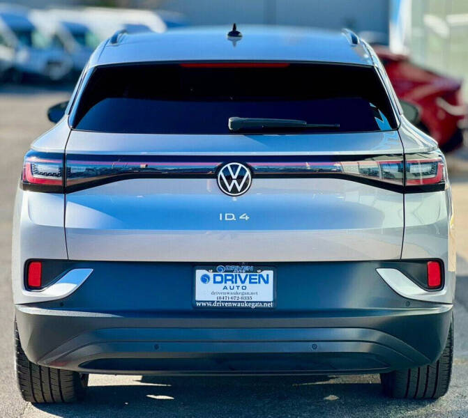 2023 Volkswagen ID.4 Pro