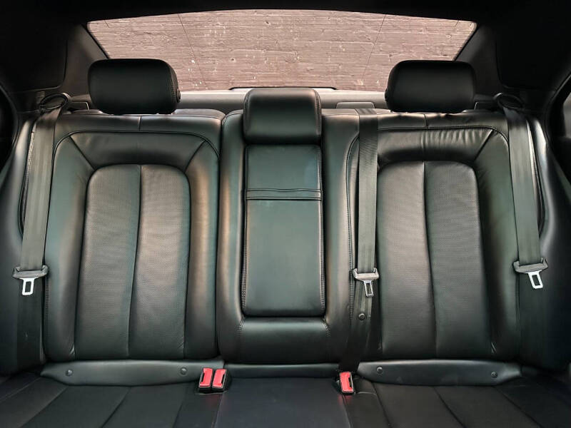 2018 Lincoln Continental Select