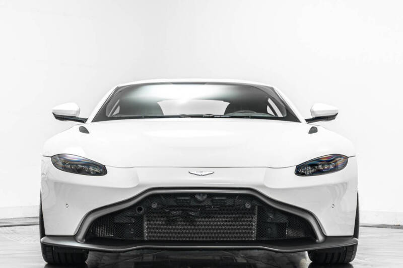 2020 Aston Martin Vantage