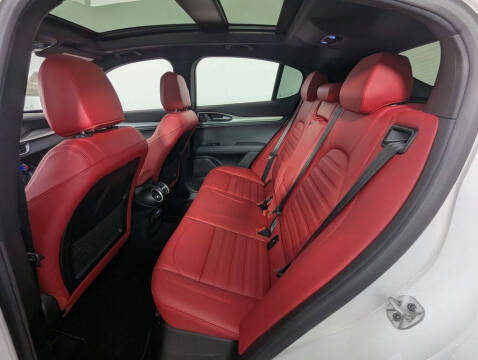 2024 Alfa Romeo Stelvio Veloce