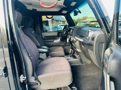 2013 Jeep Wrangler Unlimited Sahara