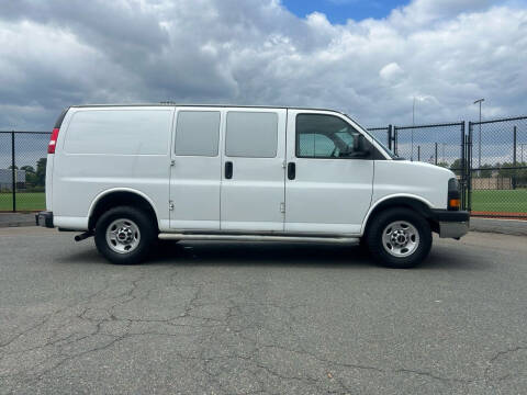 2016 GMC Savana 2500