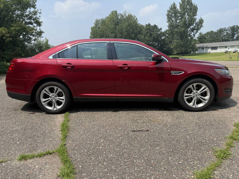2019 Ford Taurus SEL