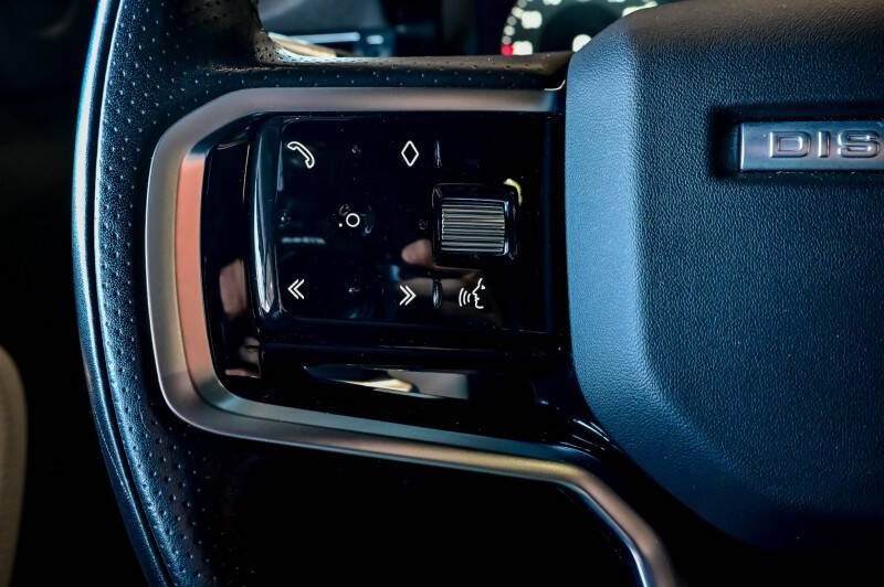 2022 Land Rover Discovery Sport P250 SE R-Dynamic