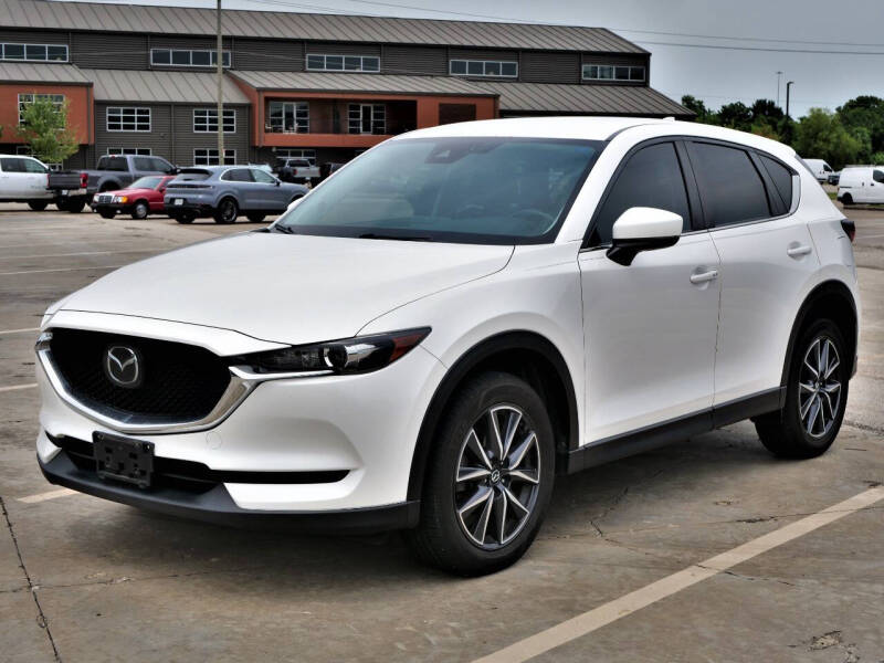 2018 Mazda CX-5 Touring's photo