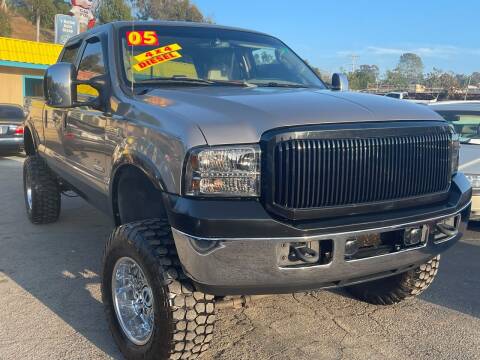 2005 Ford F-250 Super Duty for sale at 1 NATION AUTO GROUP in Vista CA