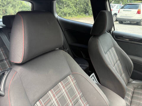 2012 Volkswagen GTI Base PZEV