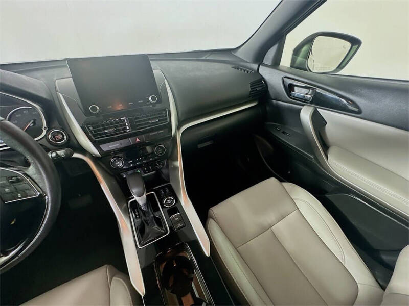 2024 Mitsubishi Eclipse Cross SEL