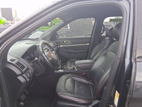 2017 Ford Explorer Sport