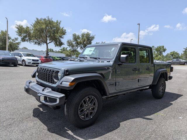 2026 Jeep Gladiator Sport