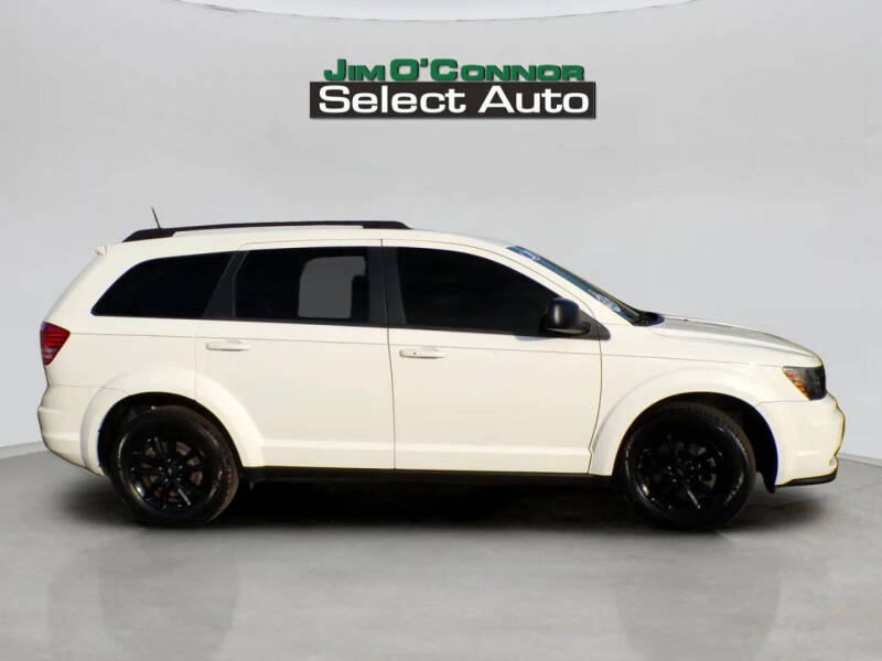 2020 Dodge Journey SE's photo