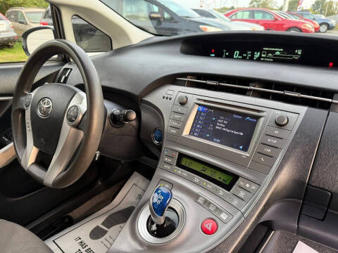 2014 Toyota Prius Three